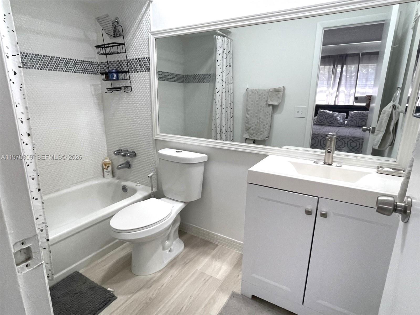 ELDERBERRY GARDENS CONDO - Residential