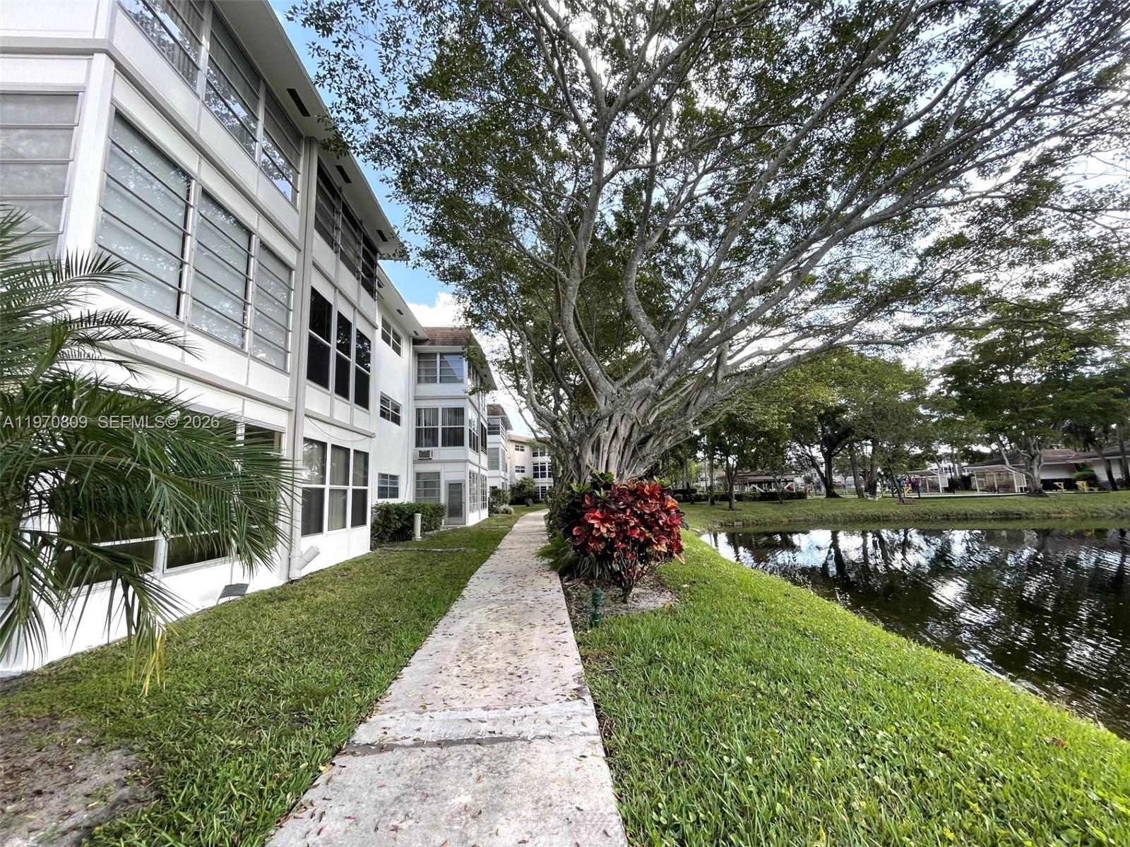 ELDERBERRY GARDENS CONDO - Residential