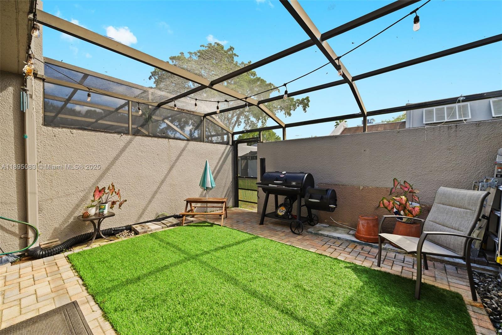 EVERGLADE SUGAR & LAND CO - Residential
