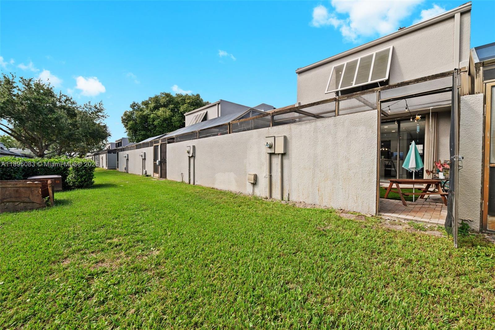 EVERGLADE SUGAR & LAND CO - Residential