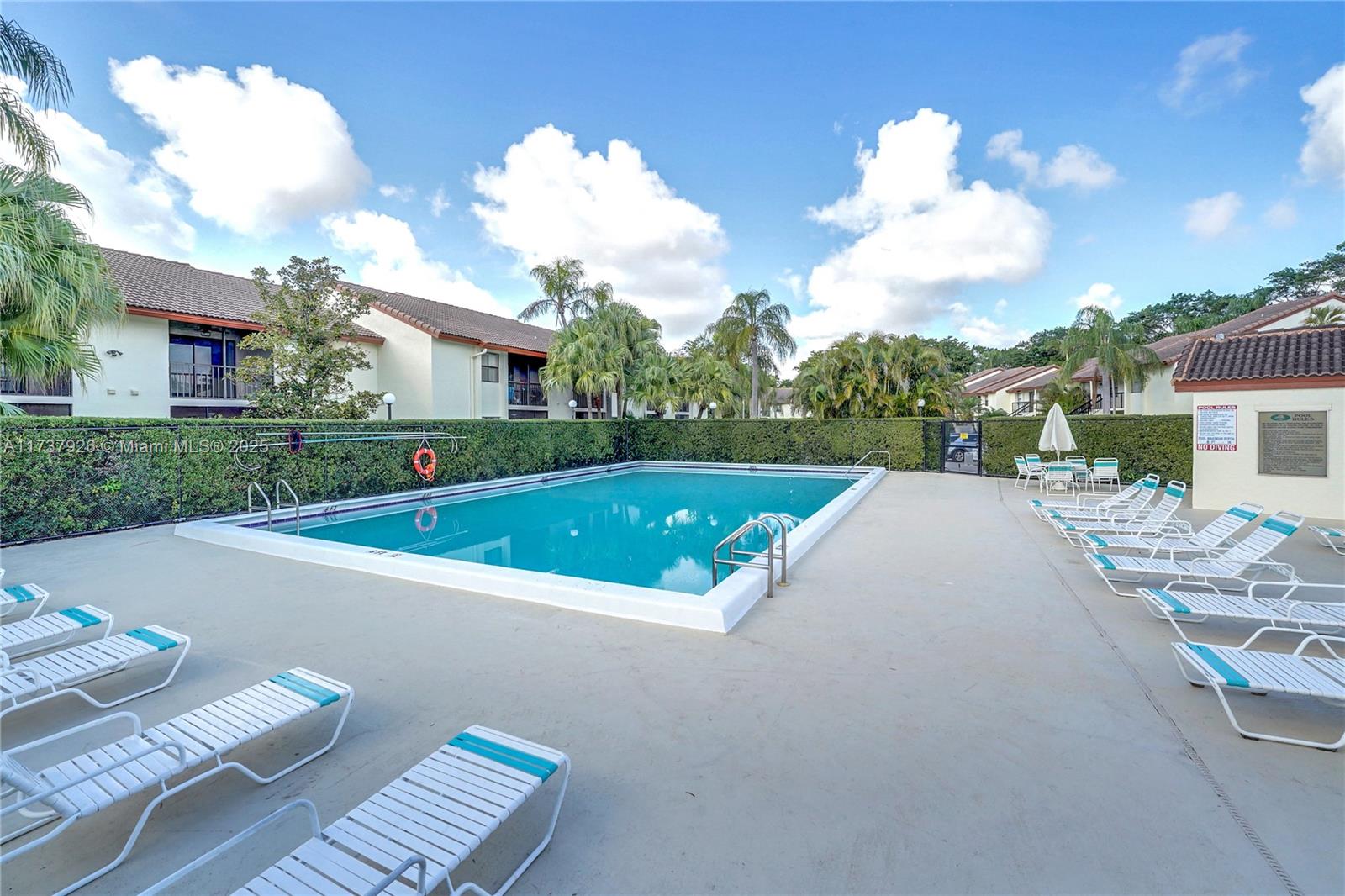 BOCA PALMS CONDO I THRU I - Residential