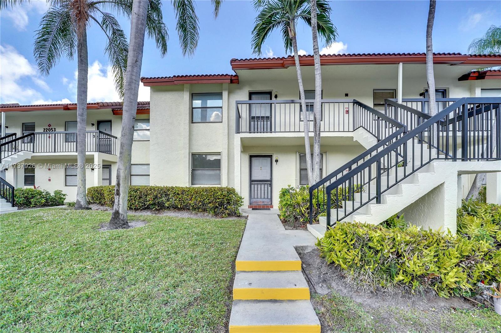 BOCA PALMS CONDO I THRU I - Residential