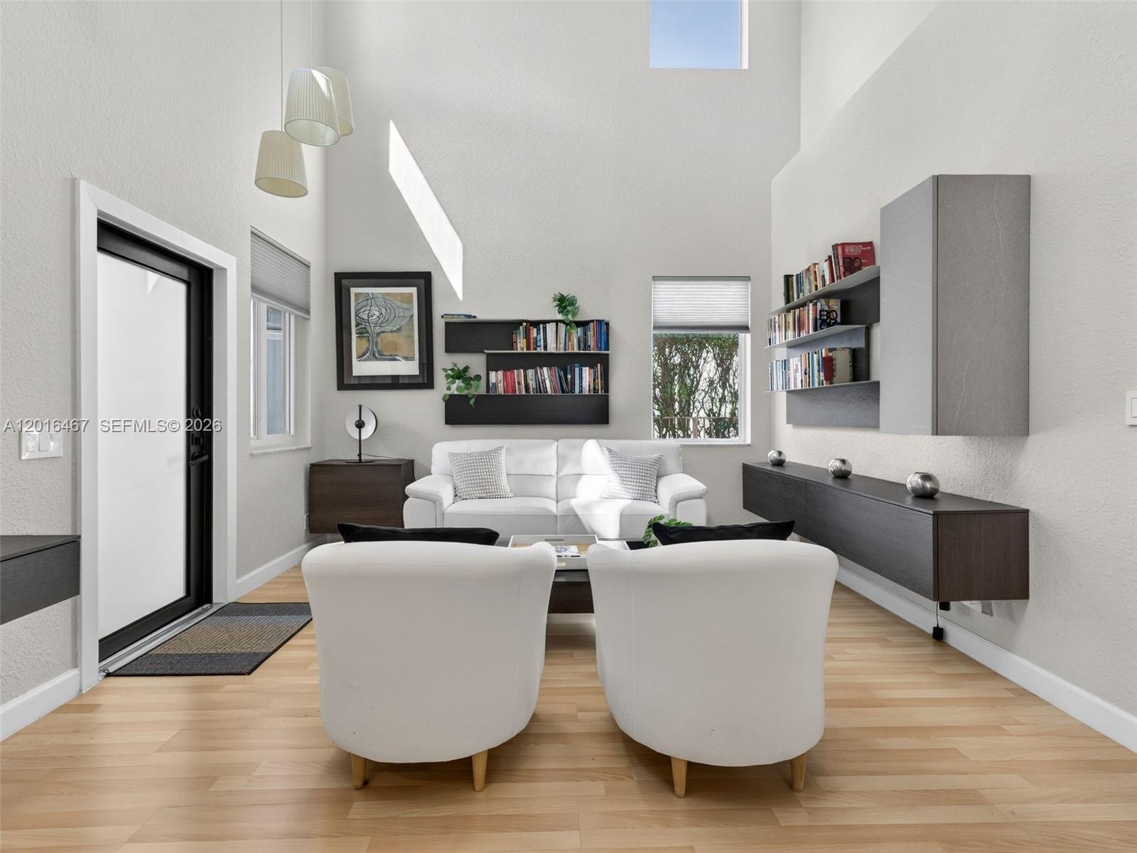 SAVANNA - Residential