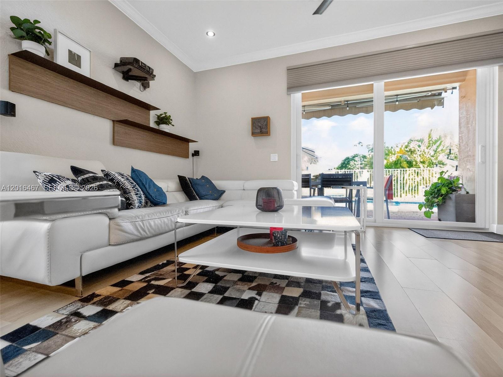 SAVANNA - Residential