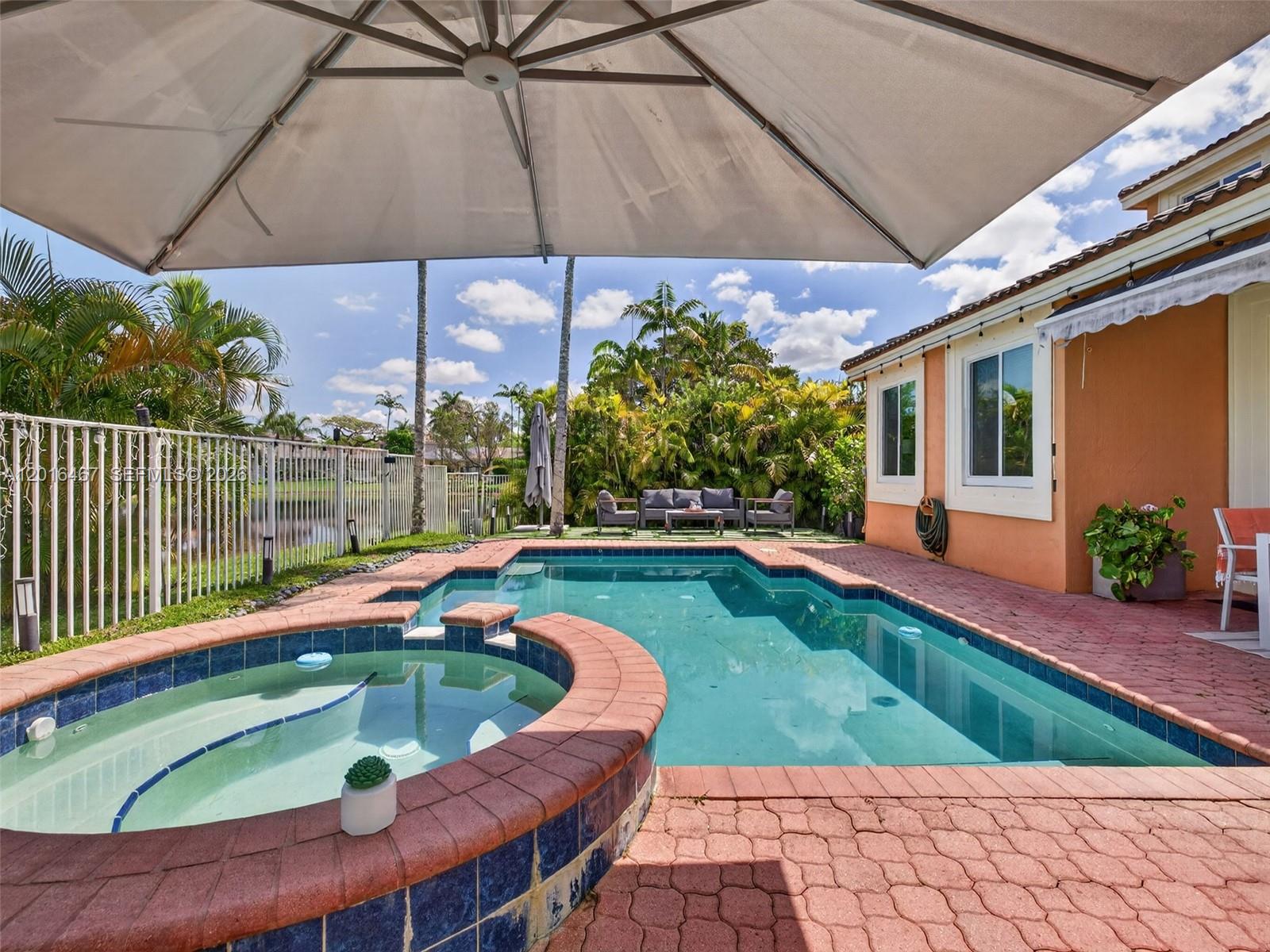 SAVANNA - Residential