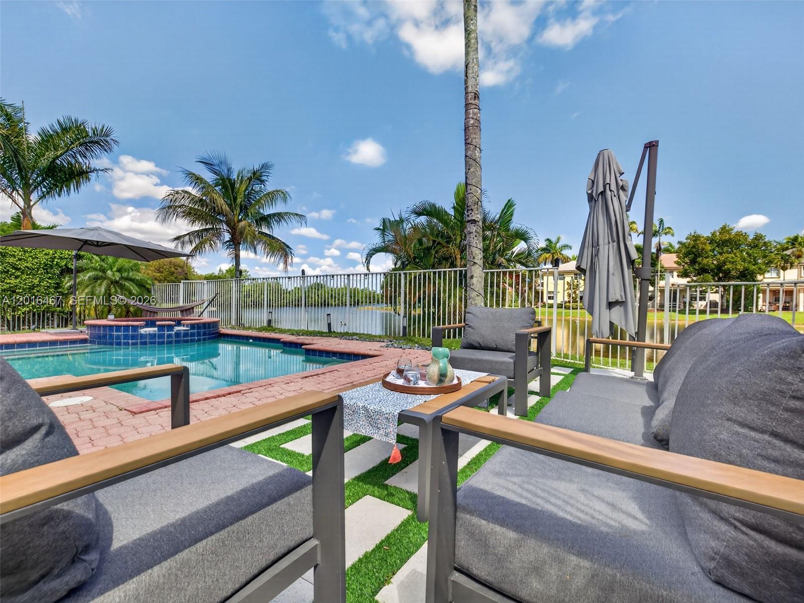 SAVANNA - Residential