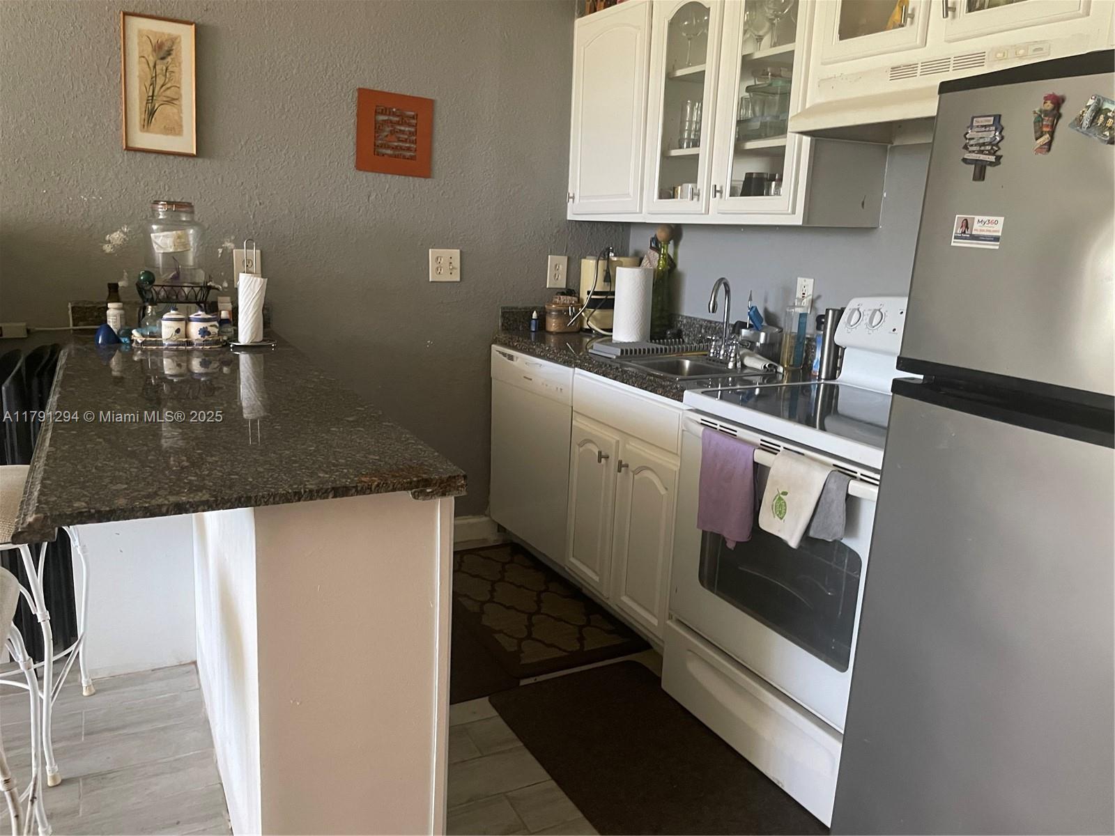 TAROMINA APTS CO-OP - Residential