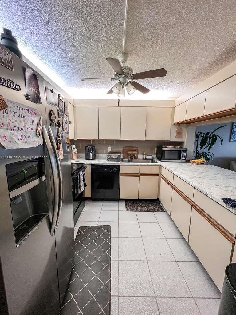 LIBERTY SQUARE CONDO - Residential