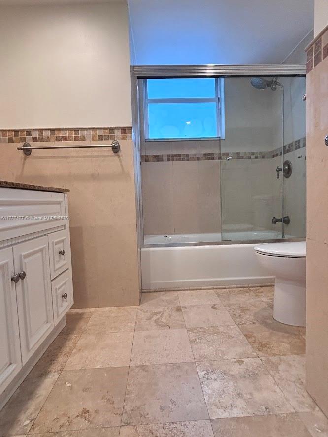 FIFTH MOORINGS CONDO - Residential