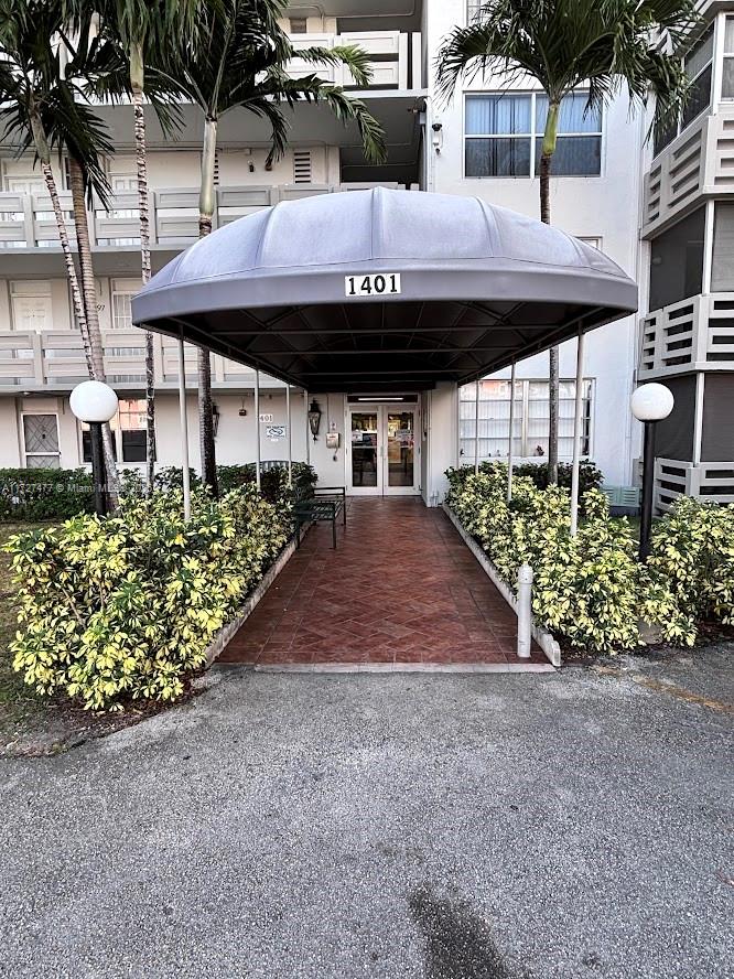 FIFTH MOORINGS CONDO - Residential