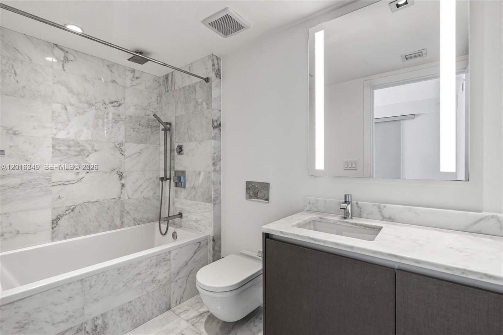 ECHO BRICKELL CONDO - Residential
