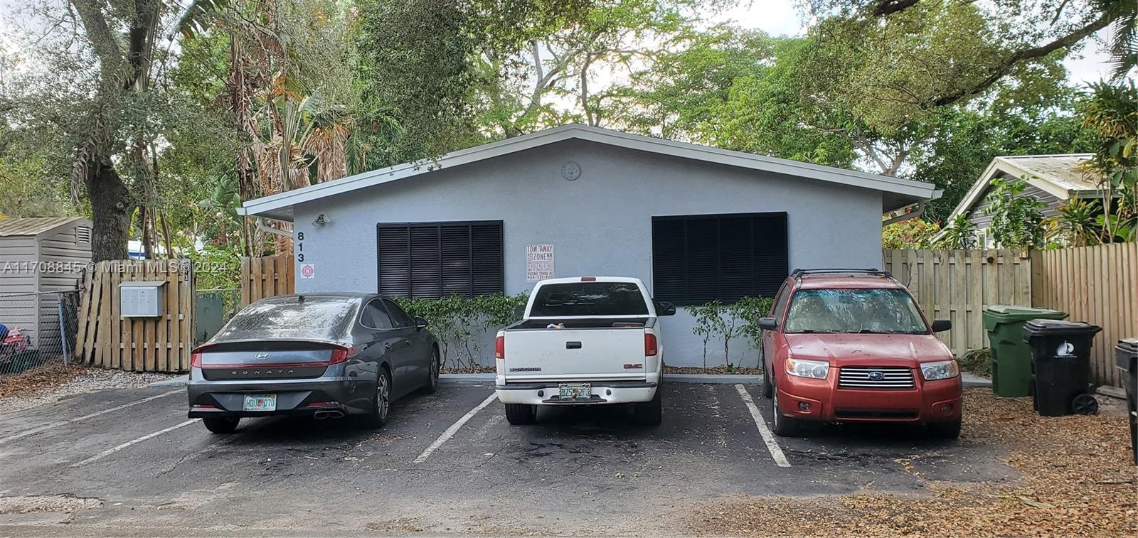 813 Sw 14th Ave 1, Fort Lauderdale, Broward County, Florida - 1 Bedrooms  
1 Bathrooms - 