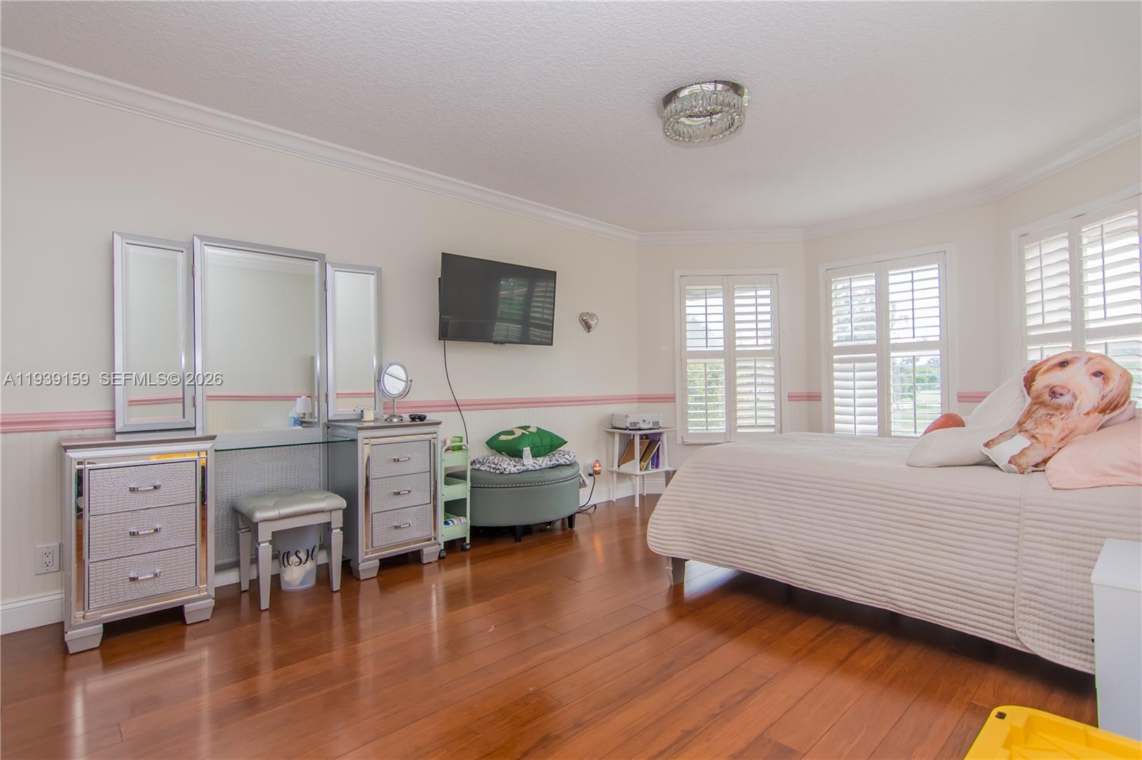 HOLLYWOOD LAKES COUNTRY C - Residential