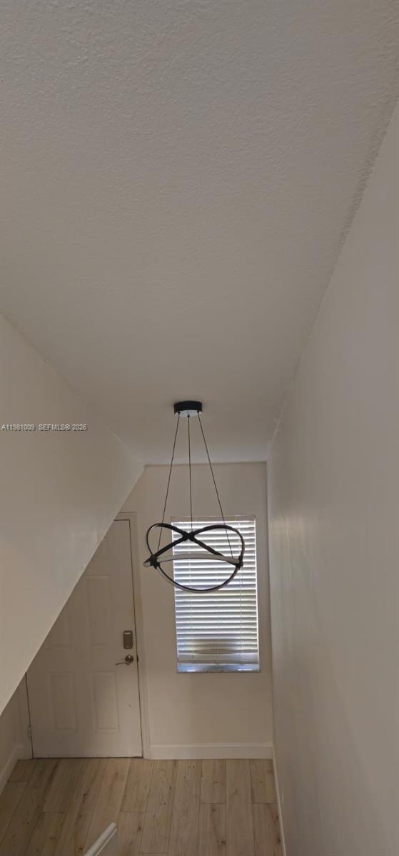 HOLLY CREEK - Residential