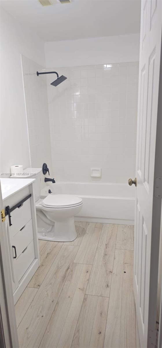 HOLLY CREEK - Residential