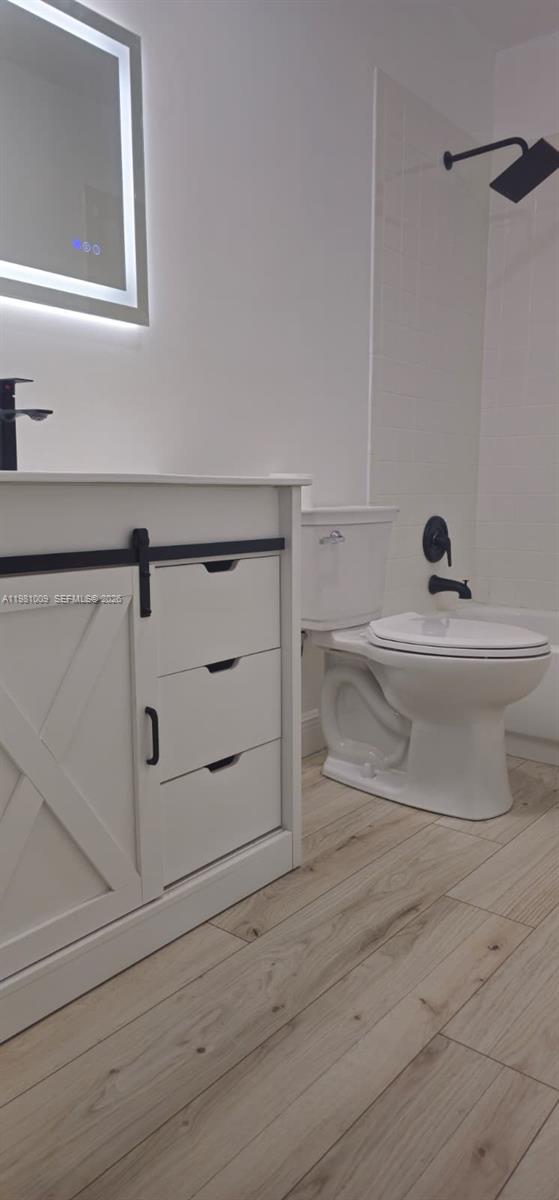 HOLLY CREEK - Residential