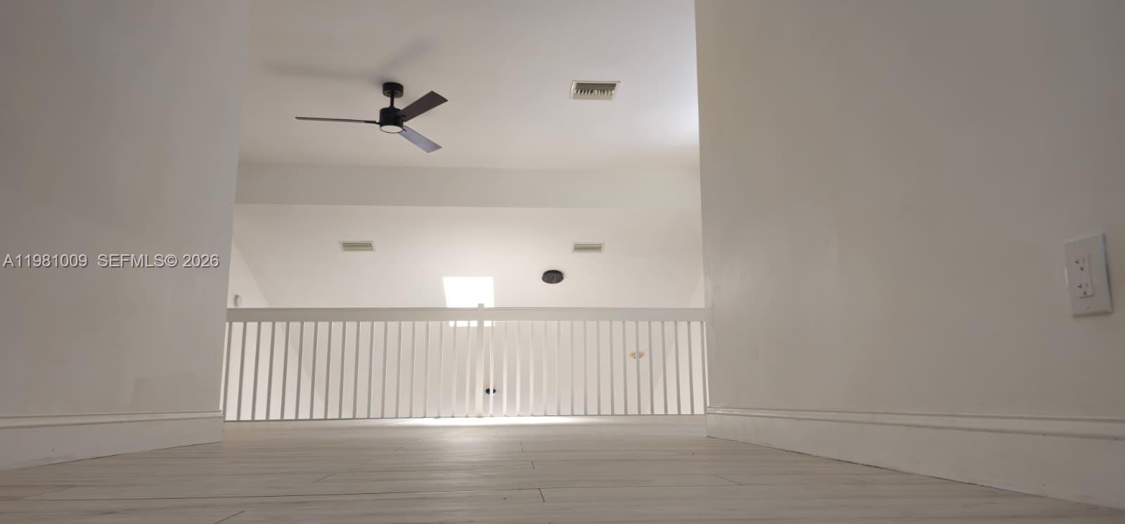 HOLLY CREEK - Residential