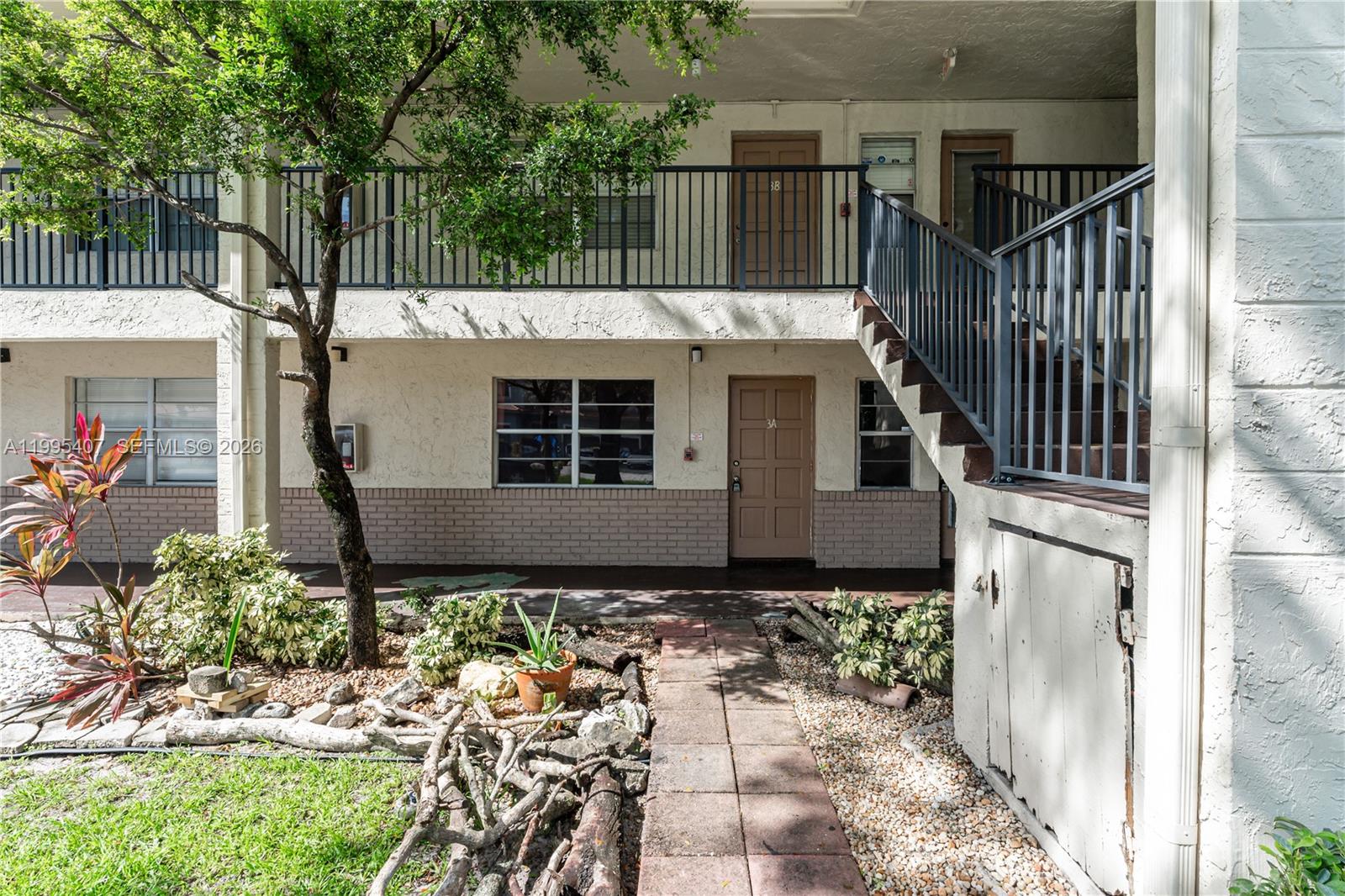 8705 HAMPSHIRE DR CONDO - Residential Lease