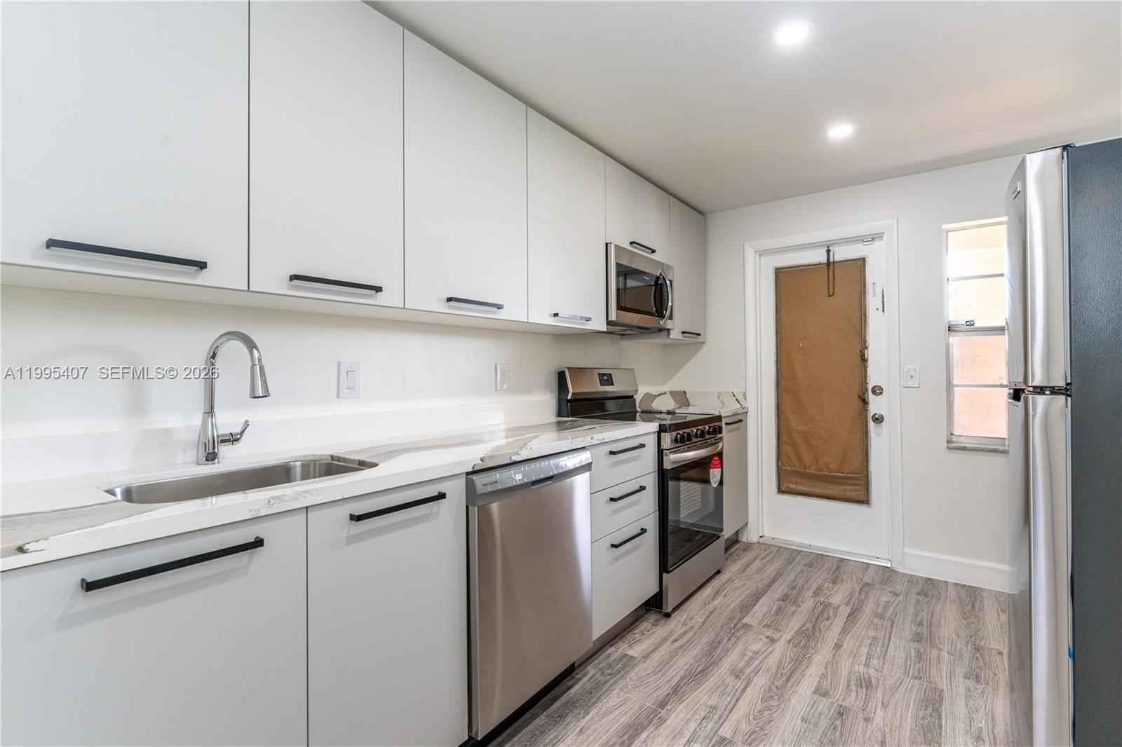 8705 HAMPSHIRE DR CONDO - Residential Lease