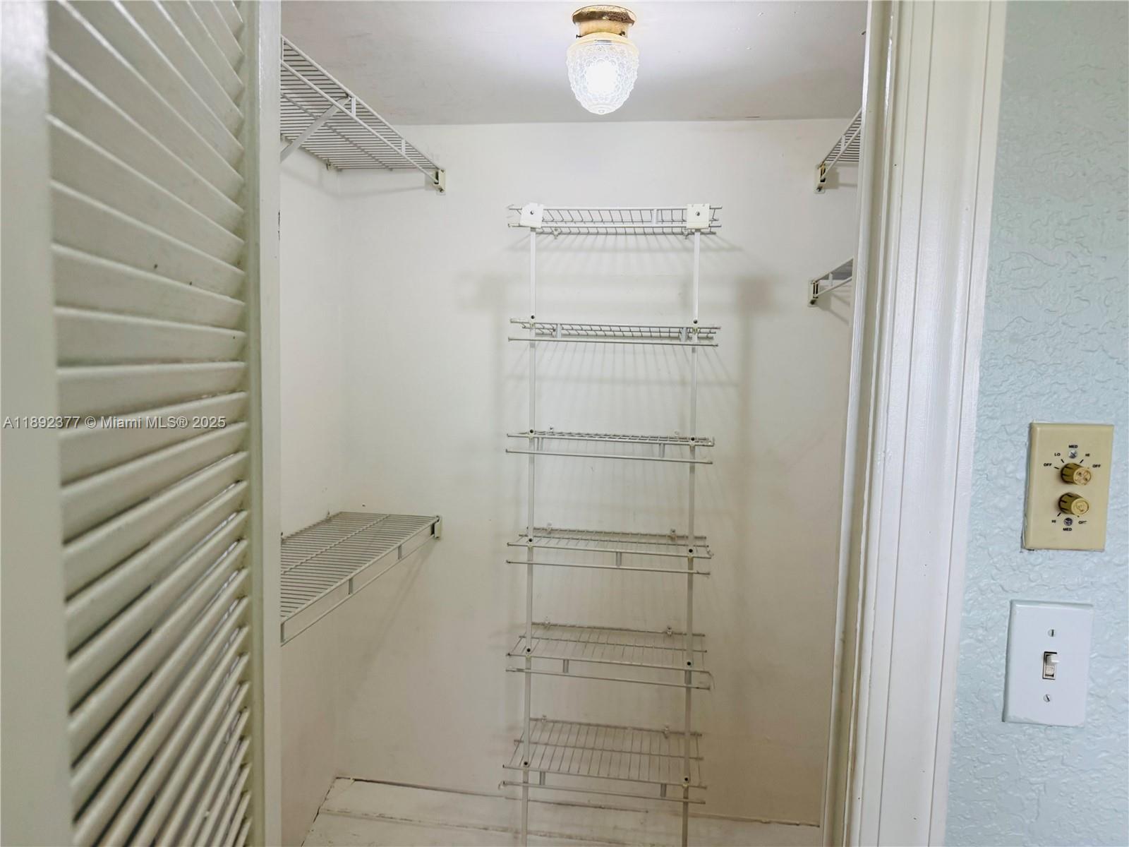 SUNRISE LAKES 35 CONDO - Residential Lease