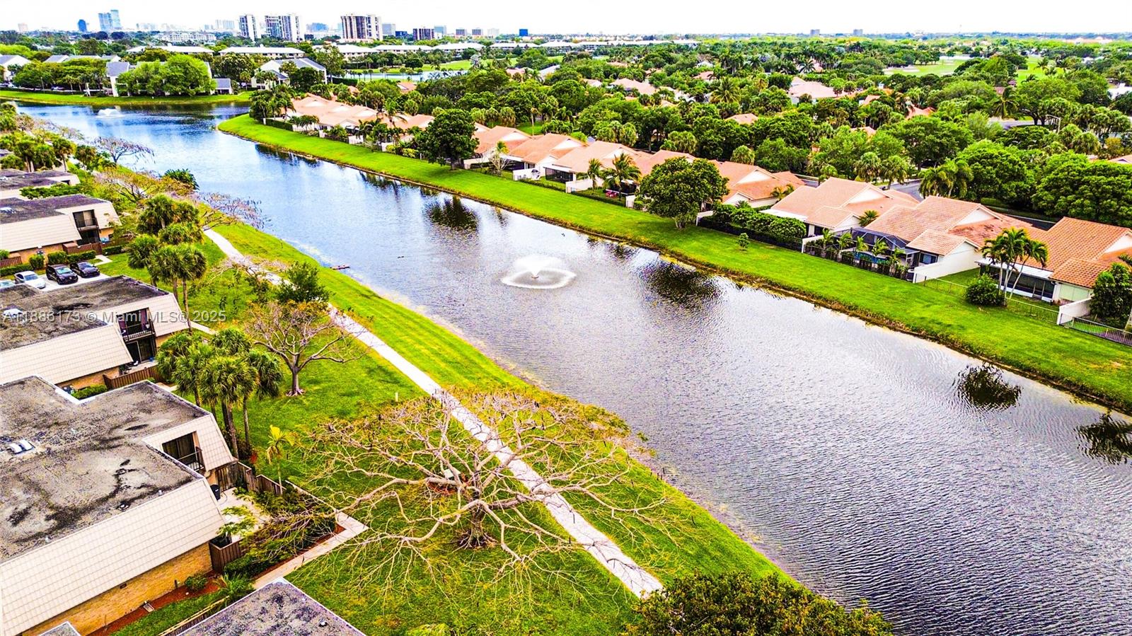 VILLAGE OF SANDALWOOD LAK - Residential Lease