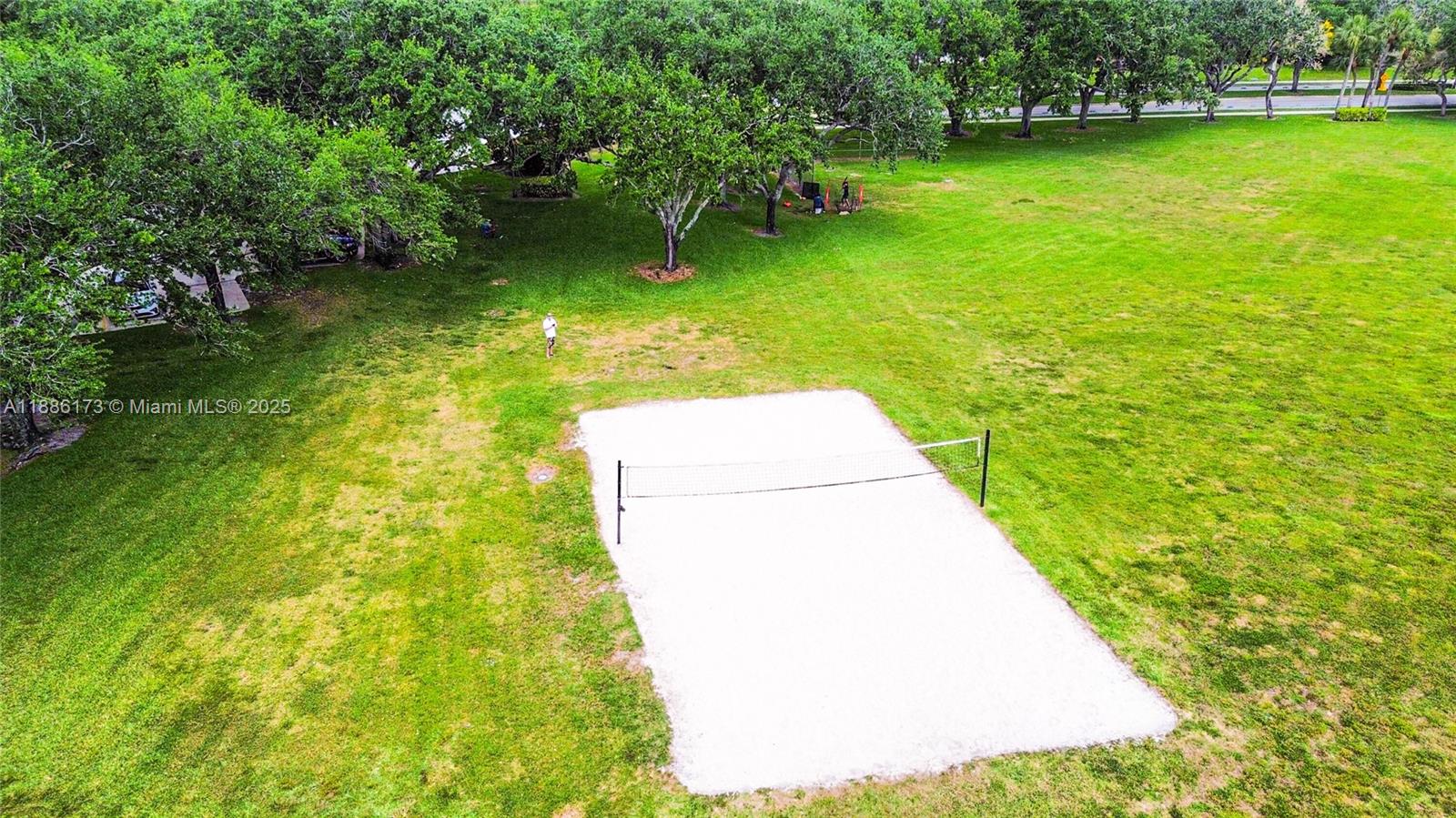 VILLAGE OF SANDALWOOD LAK - Residential Lease