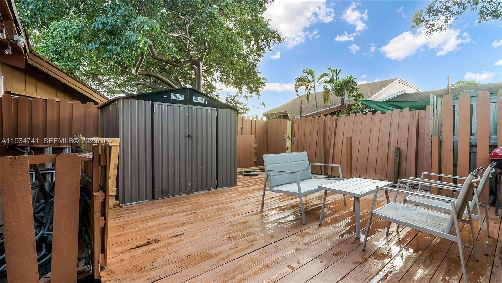 INVERRARY 32 SECTION TWO - Residential