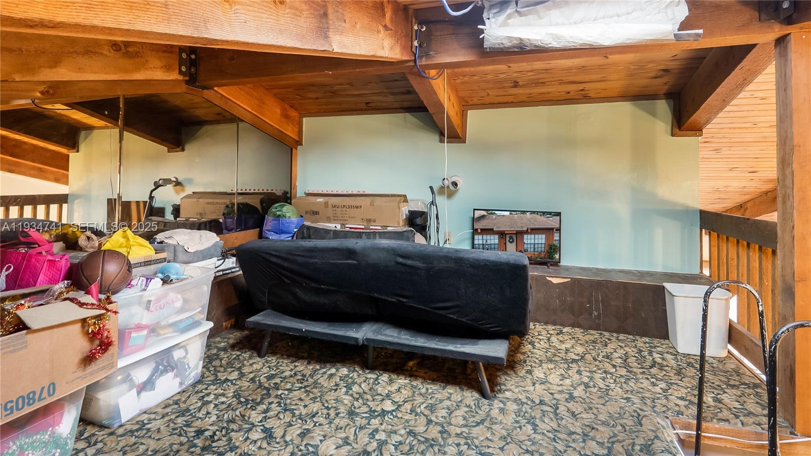 INVERRARY 32 SECTION TWO - Residential