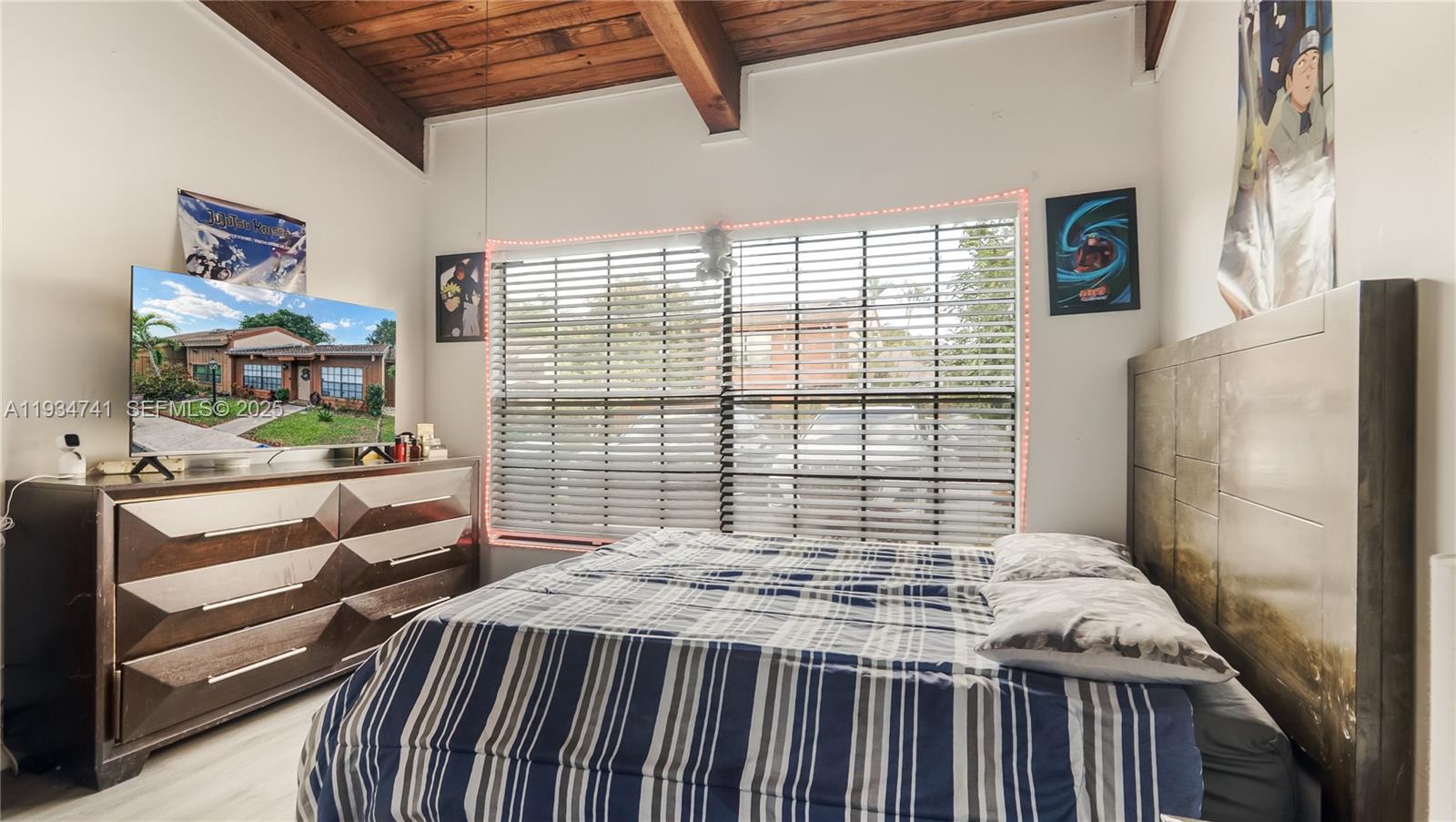 INVERRARY 32 SECTION TWO - Residential