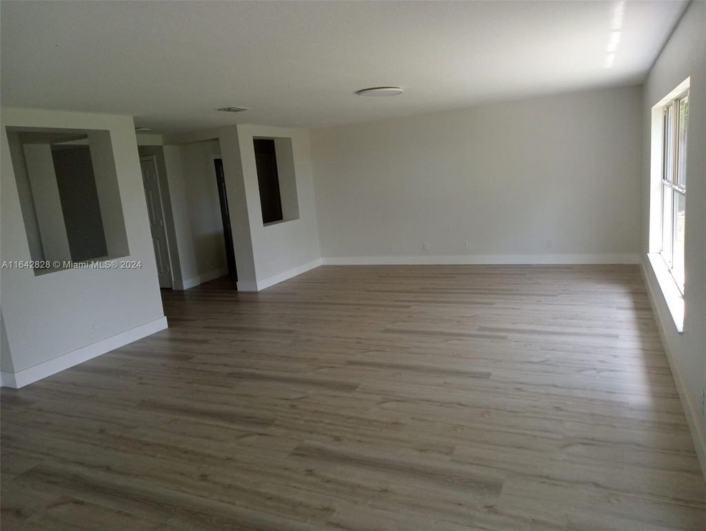 Photo of 766 SE Norcross Ave #0, Port Saint Lucie, FL 34983 (MLS # A11642828)