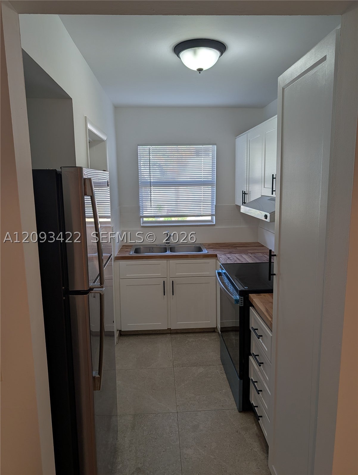 270 Layne Blvd 202