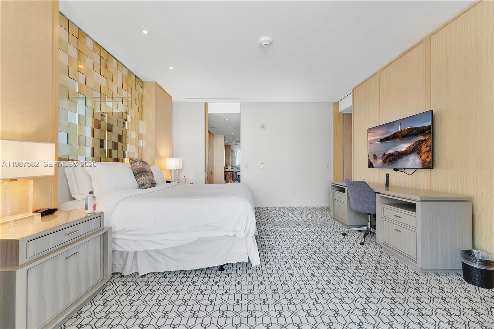 BAL HARBOUR CENTER CONDO - Residential Lease