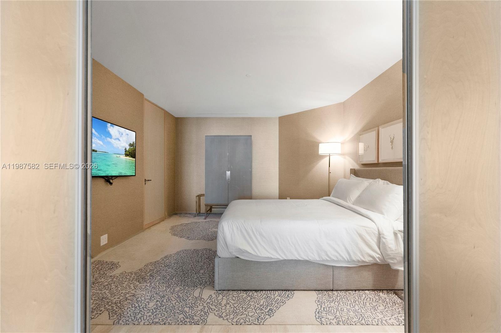 BAL HARBOUR CENTER CONDO - Residential Lease