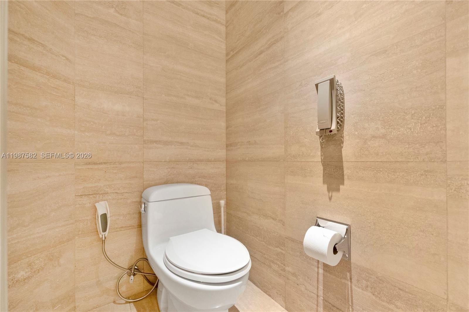 BAL HARBOUR CENTER CONDO - Residential Lease