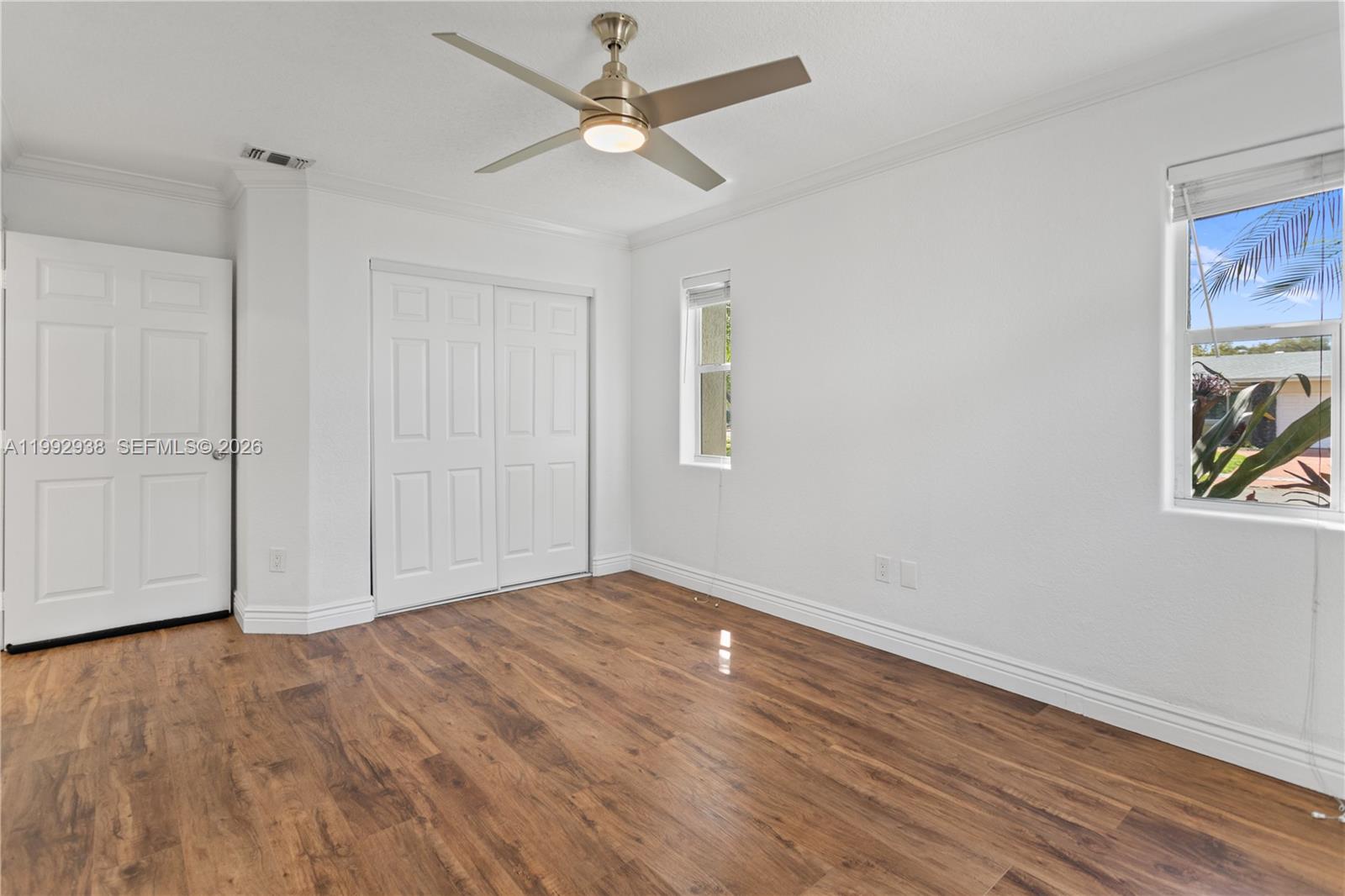 HOLLYWOOD CENTER AMEN PLA - Residential