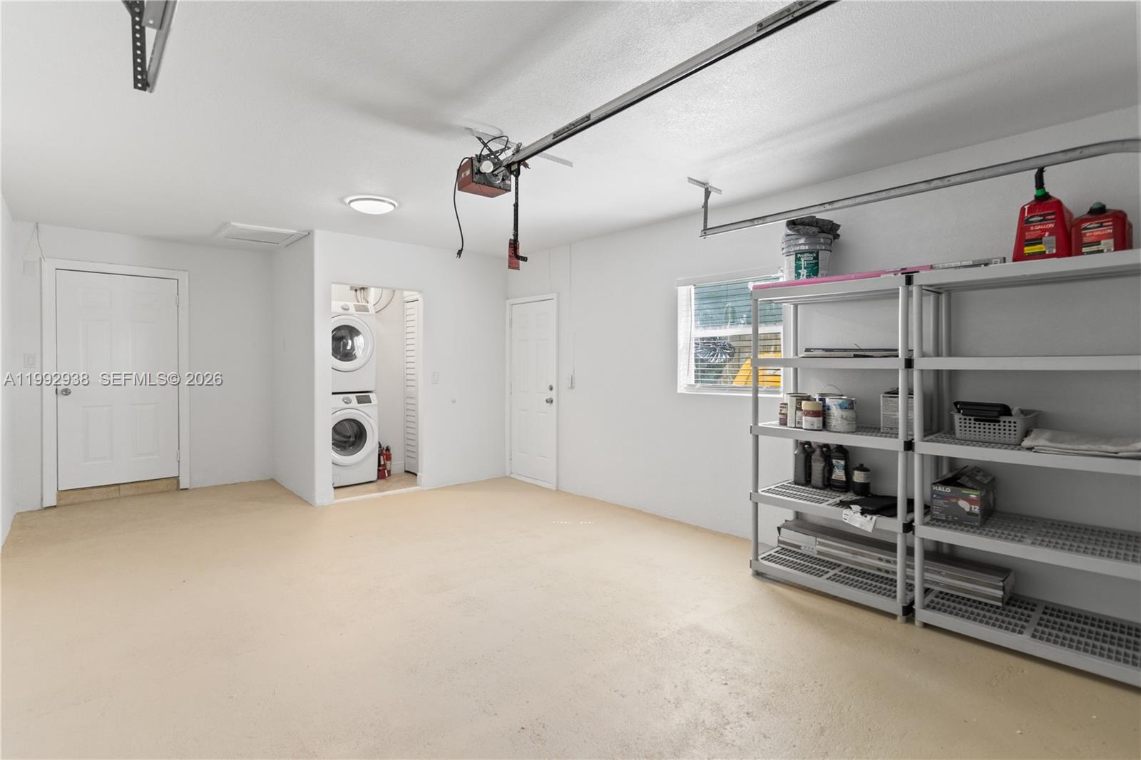 HOLLYWOOD CENTER AMEN PLA - Residential