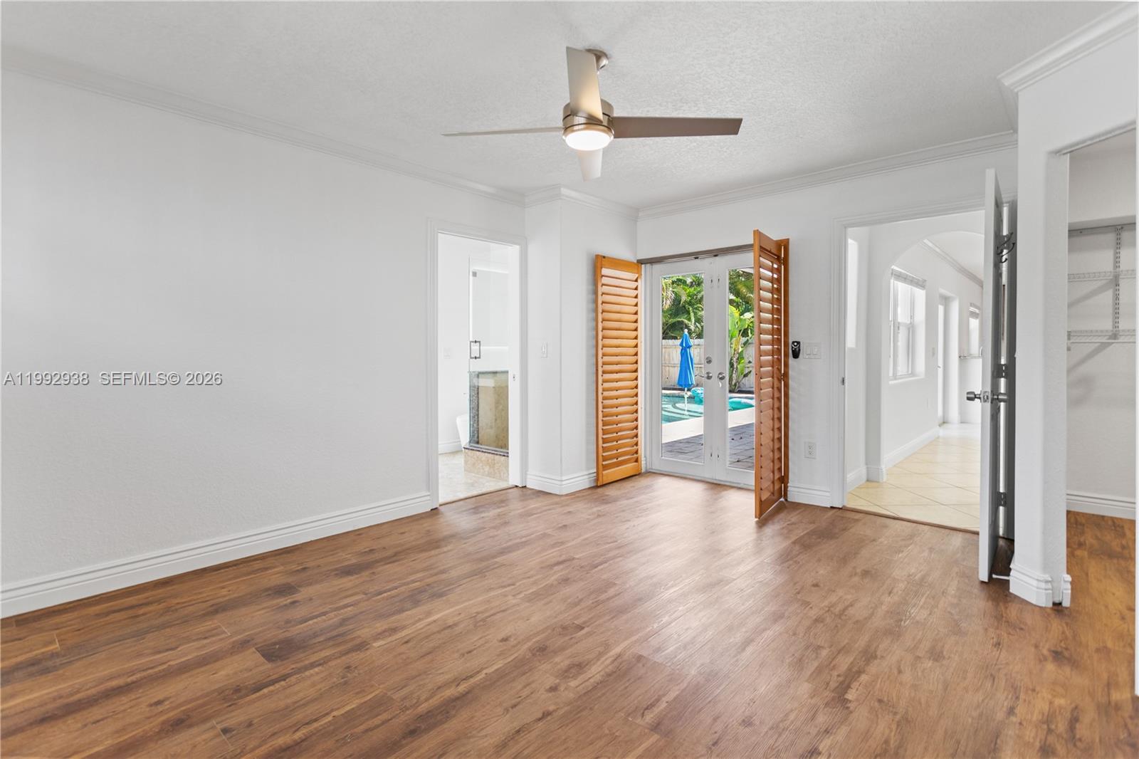 HOLLYWOOD CENTER AMEN PLA - Residential