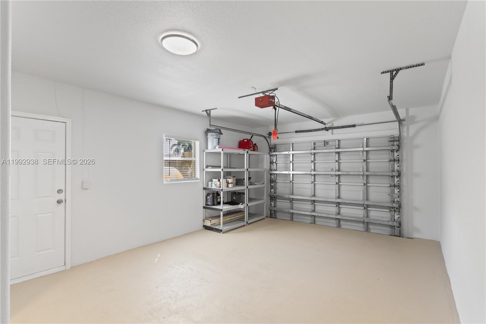 HOLLYWOOD CENTER AMEN PLA - Residential