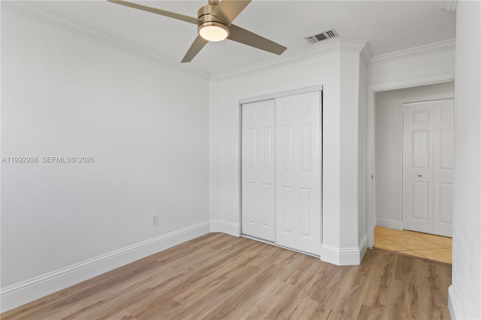 HOLLYWOOD CENTER AMEN PLA - Residential