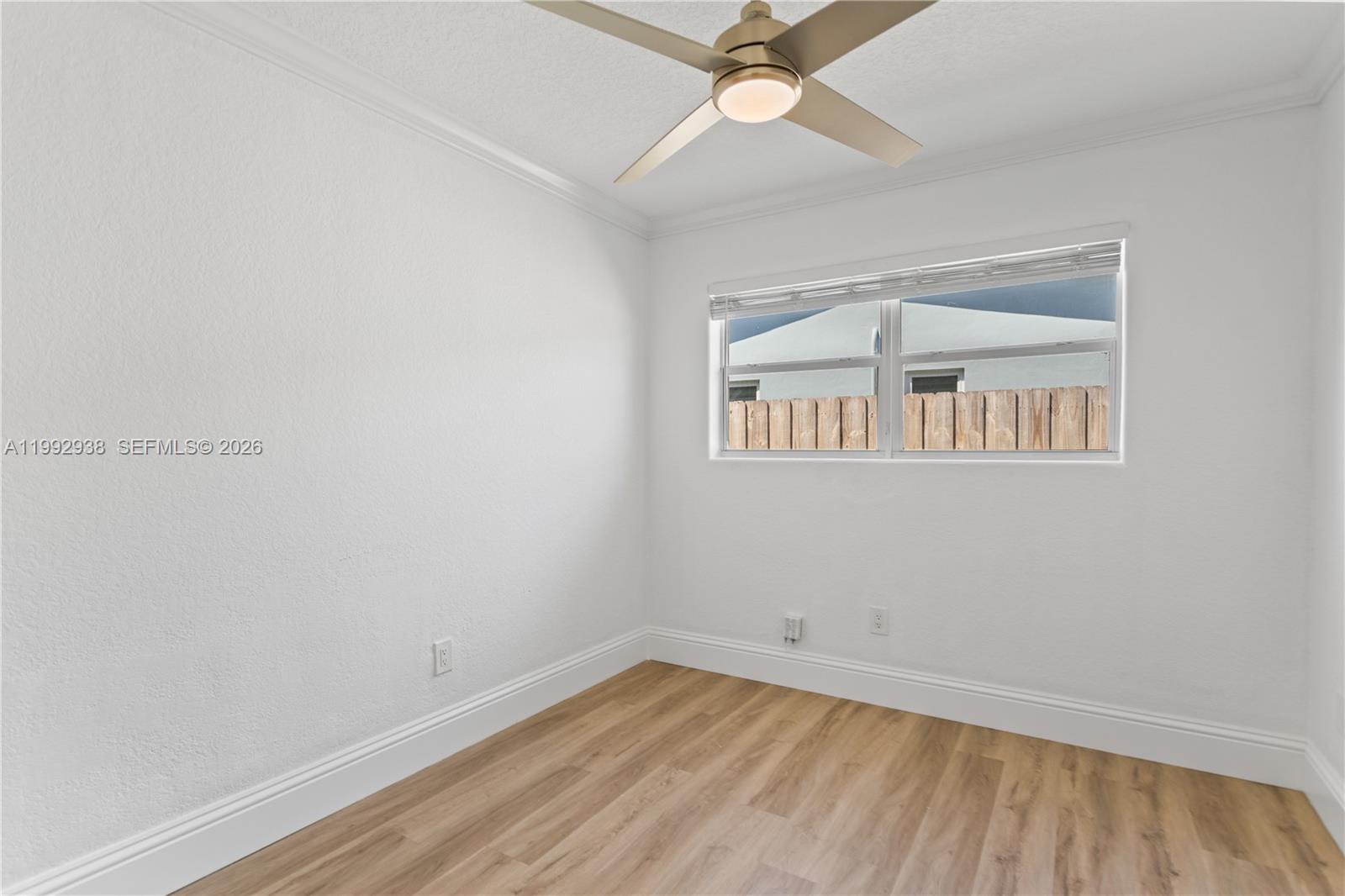 HOLLYWOOD CENTER AMEN PLA - Residential