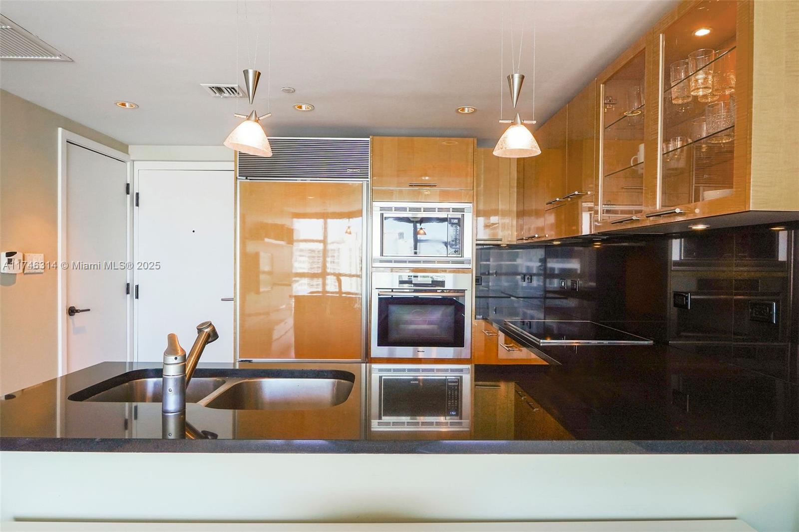 CENTRAL CARILLON BEACH CO - Residential