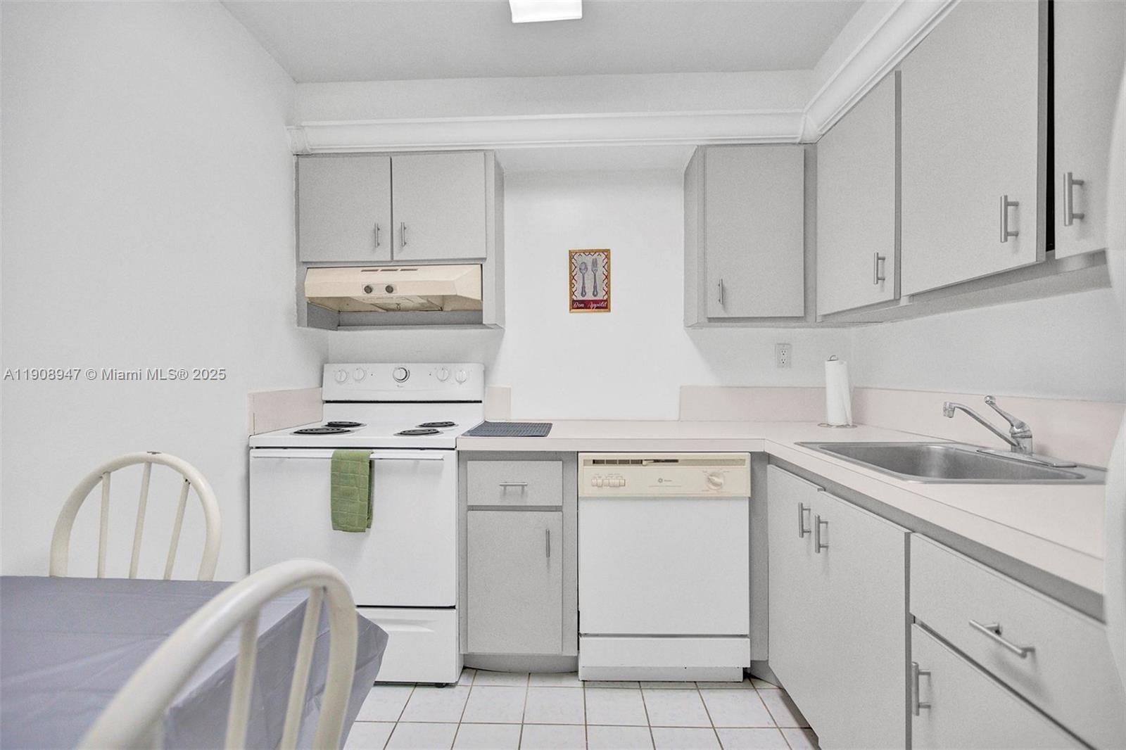 AVILA SOUTH CONDO - Residential Lease