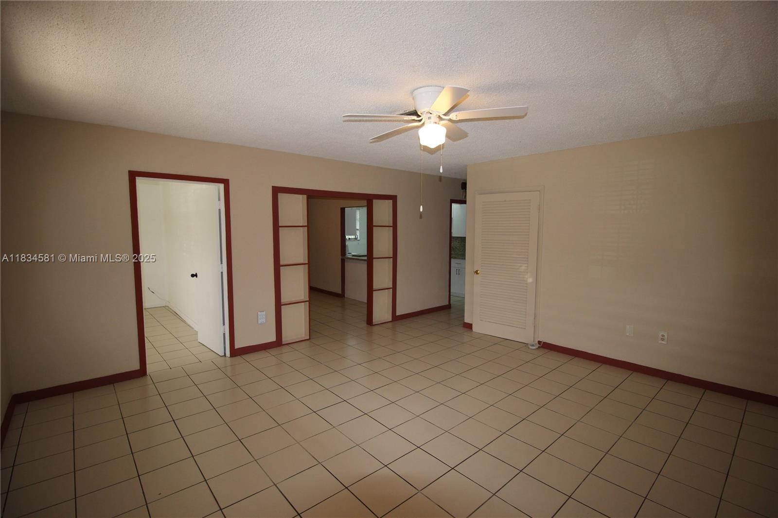 2216 SW 62nd Ave