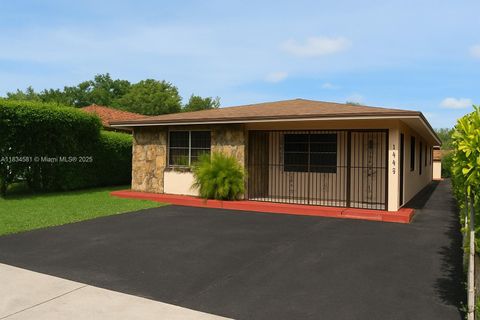 2216 SW 62nd Ave Miami FL 33155