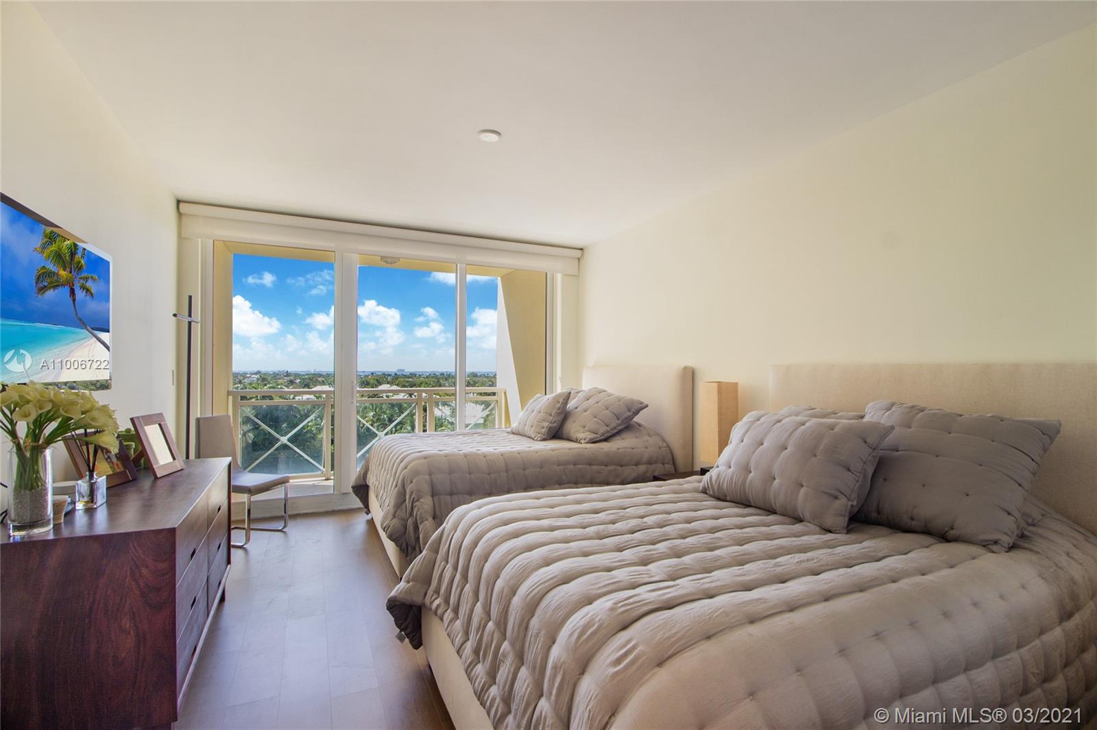 GRAND BAY TOWER CONDO - Residential