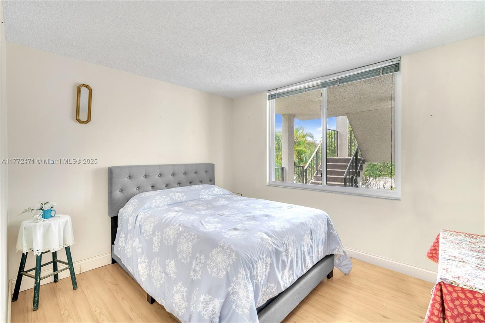 CYPRESS CHASE CONDO NO 3 - Residential