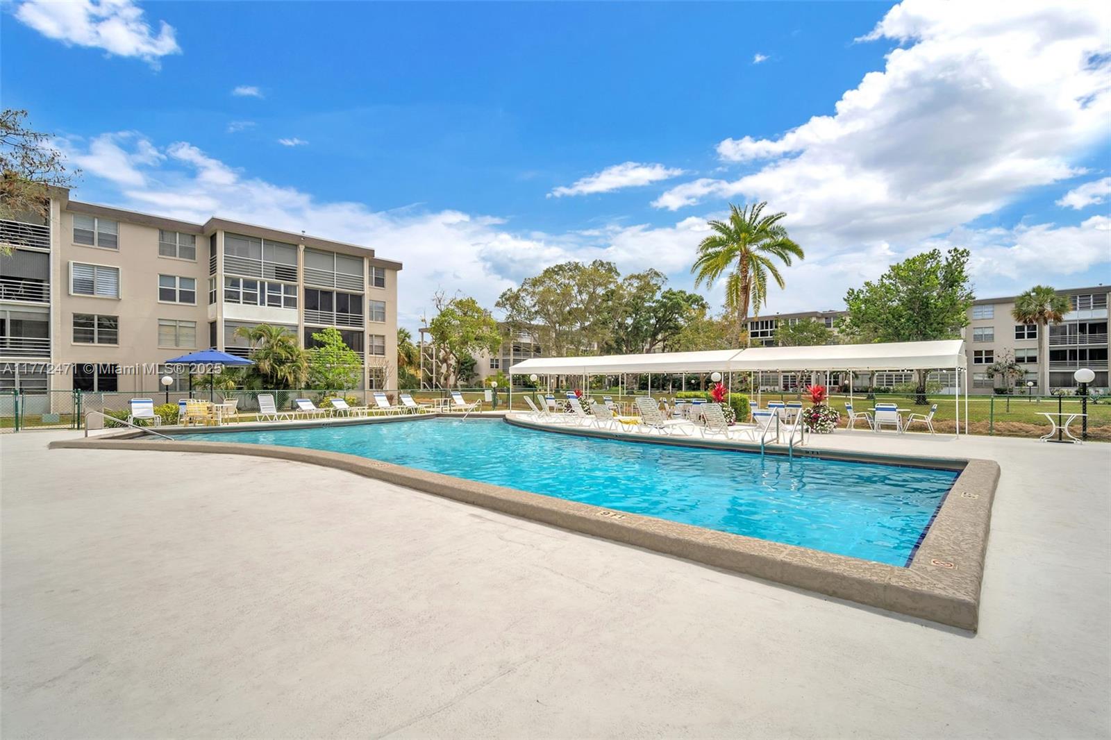 CYPRESS CHASE CONDO NO 3 - Residential