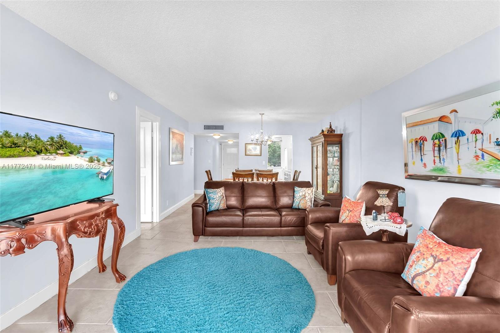 CYPRESS CHASE CONDO NO 3 - Residential