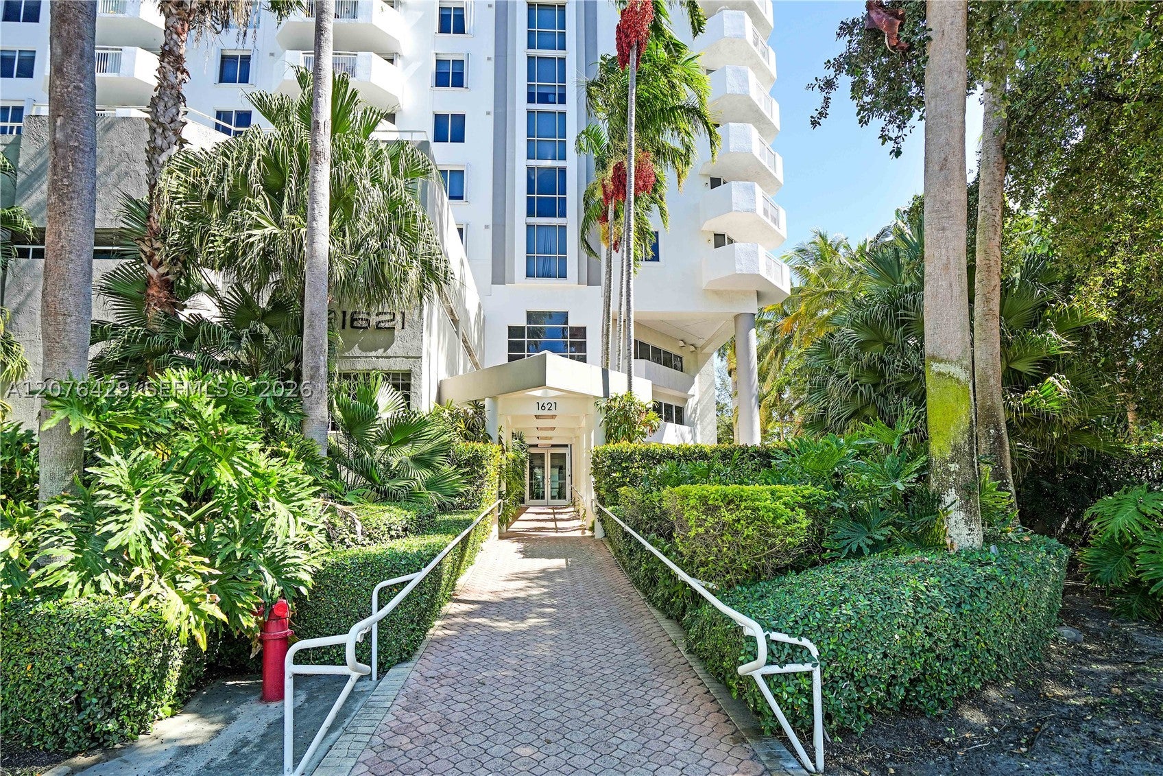 Properties 1 1621 Bay Rd 604