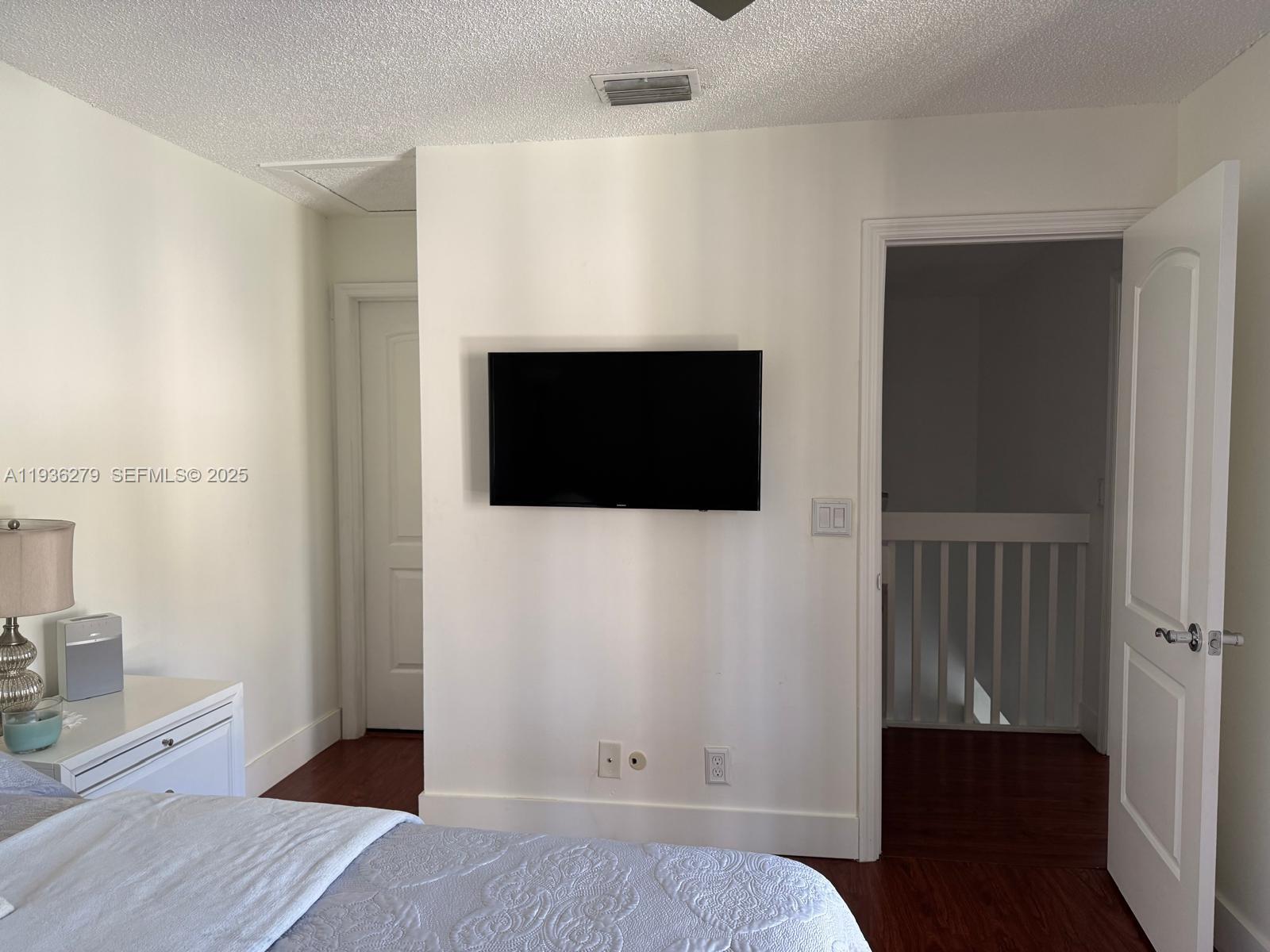 KARANDA VILLAGE V-A CONDO - Residential